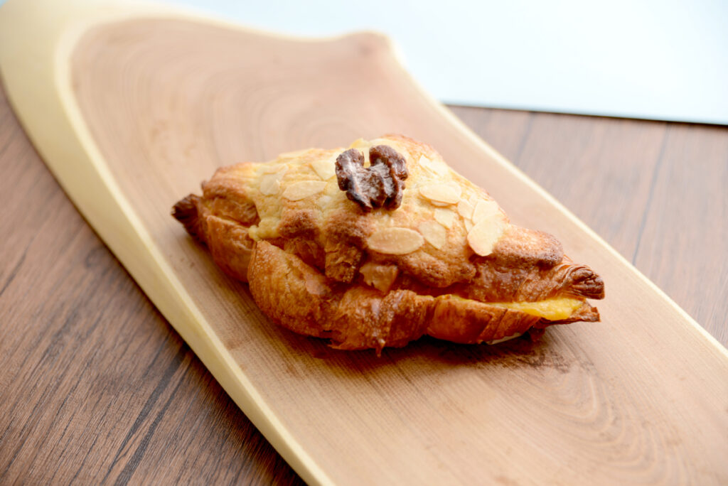 クロワッサン・ザ・マンド