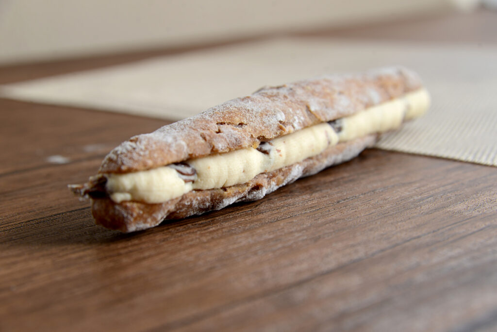 ラムレーズンとクルミのバトン